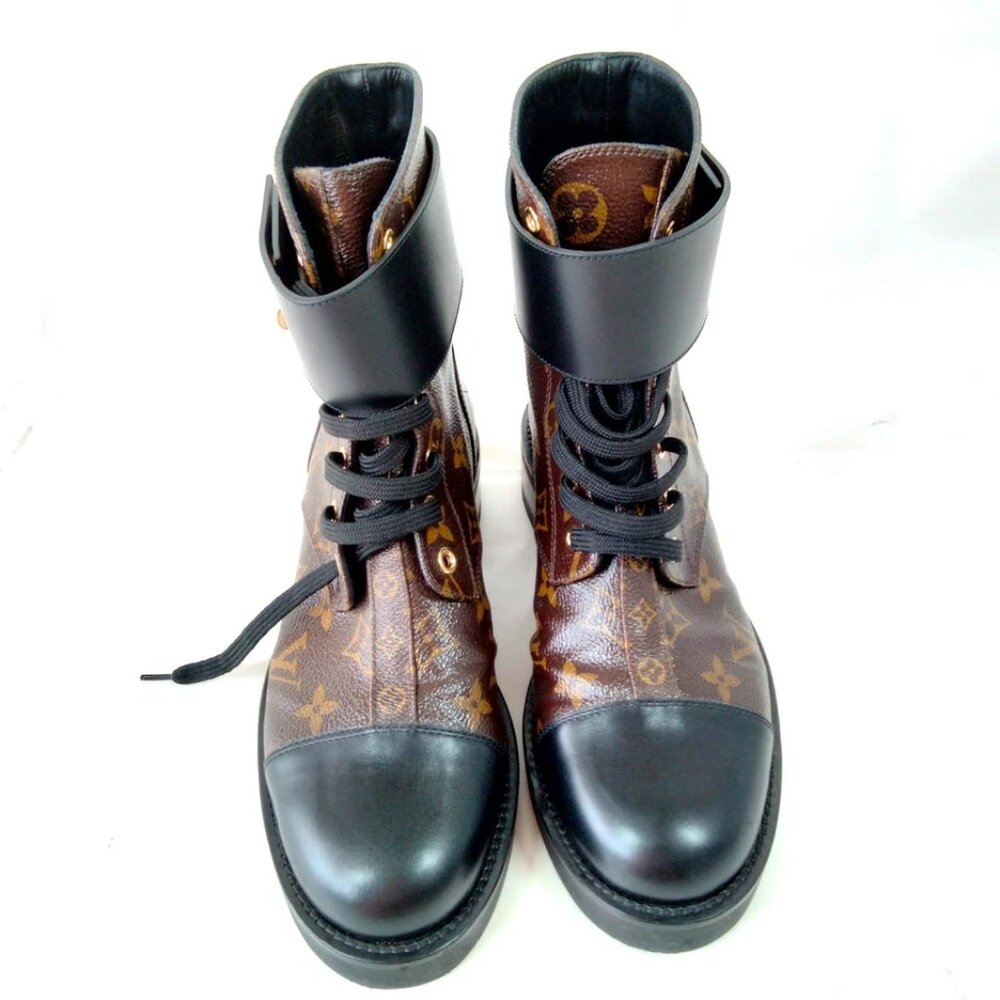 Louis Vuitton Boots Women Browns Leather (calf) 510-081425 - Picture 2 of 9